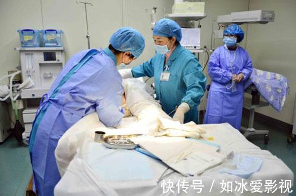 子宫|顺产最疼的瞬间是啥时候?过来人排出前两名,十个产妇九个都害怕