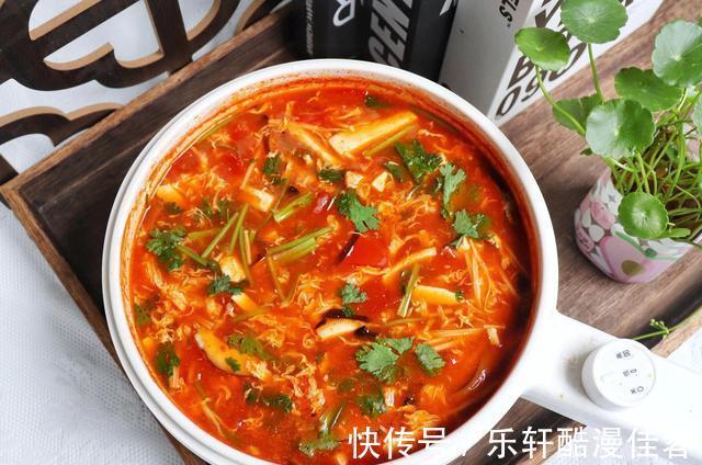 金针菇|对付秋老虎，不妨多喝这汤，5元煮一大锅，清肠刮油，鲜香又营养