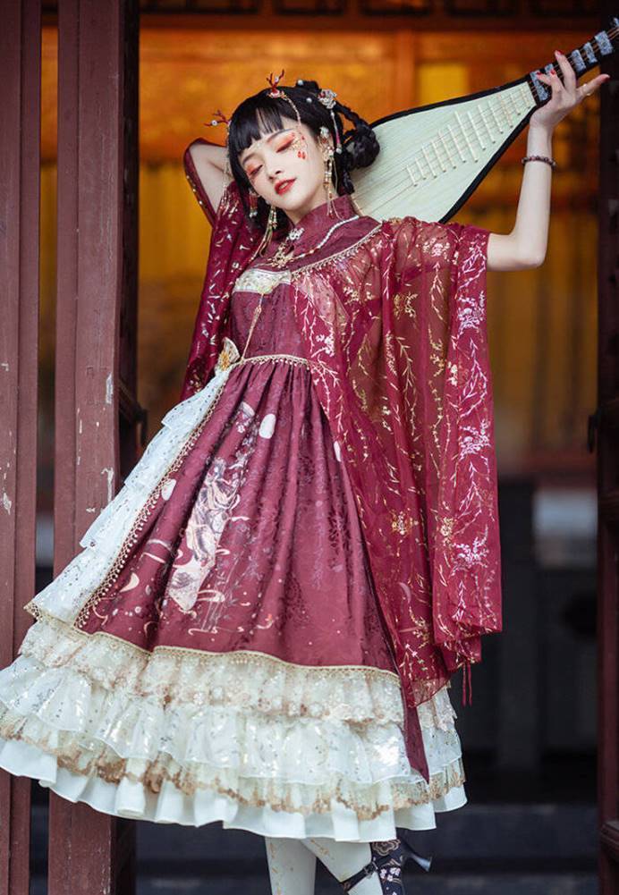 lolita 最潮换装秀?汉服,旗袍、jk,lolita,在这里你想穿什么穿什么