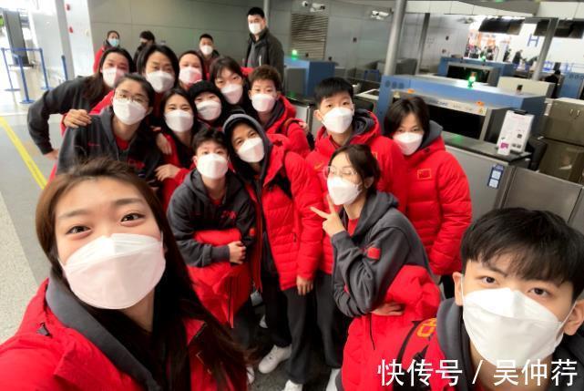 李月汝|官宣!女篮出征世预赛利好,两大高塔+最强得分手,目标基本确定