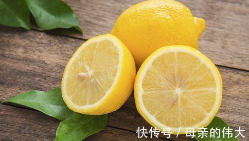 女性朋友|更年期女性，要学会正确饮食，常吃“3果、3菜”，安稳度过更年期