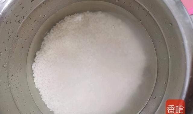 一次就能成功的蒸米糕,好吃到转圈圈,家中有锅的都能做