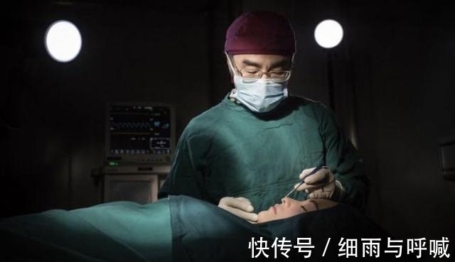 韩少功$很难想象,医生夫妇的书里只有一本文学书