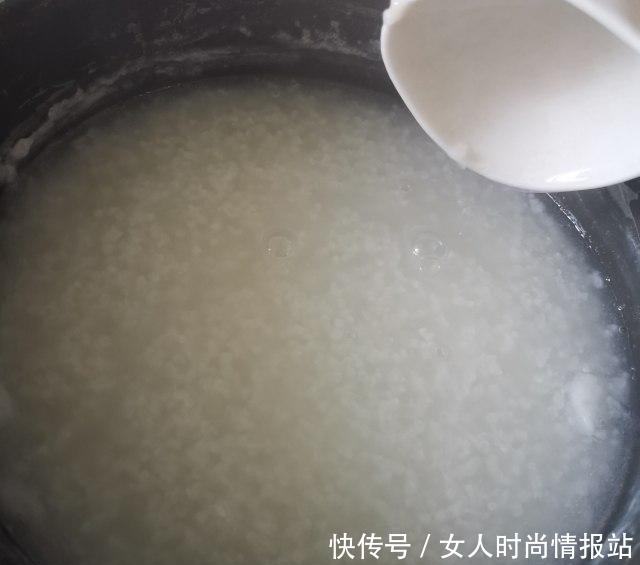 皮蛋瘦肉粥,香滑软糯,鲜美不腥!