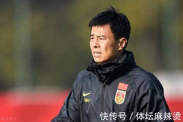 海港|惊喜还是惊吓?曝徐新回心转意拒绝海港重回泰山队,孙副总白忙活