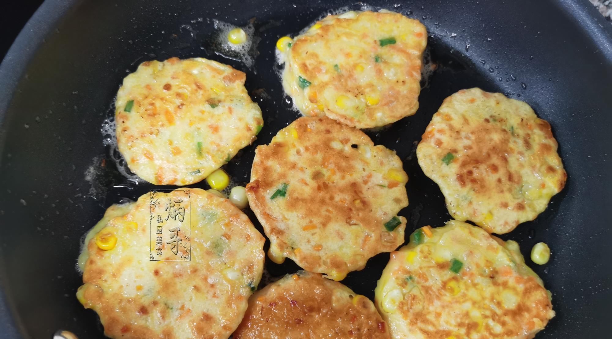 点名|早餐,别吃面食了,两个鸡蛋一点面粉加点它,孩子三天两头点名吃