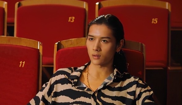 赵薇《剧场》被赞黑色幽默太高级,众多导演被打脸,网友求完整版