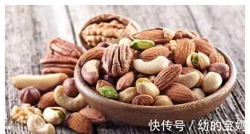 坚果|多喝骨汤并不补钙!真正补钙的5种食物在这,强筋健骨,不妨多吃