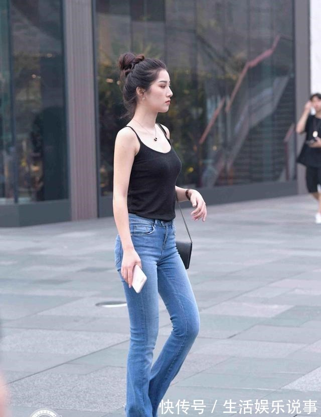 瑜伽裤 时尚帅气的瑜伽裤穿搭年轻有品位，轻盈大方又显气质，经典时髦！