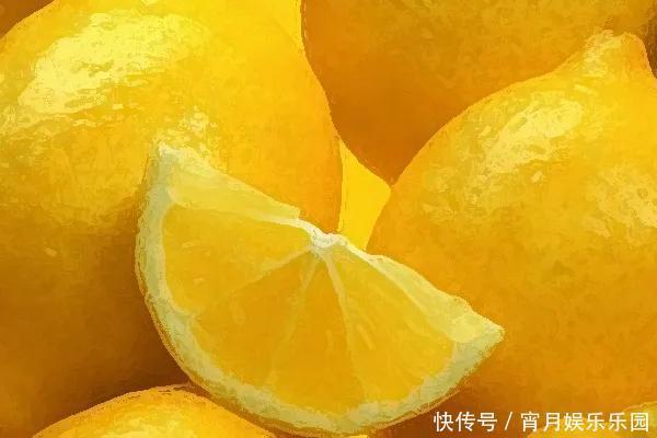 红枣|人不想老的快，多吃此类天然食物，营养专家表示，越吃越水灵