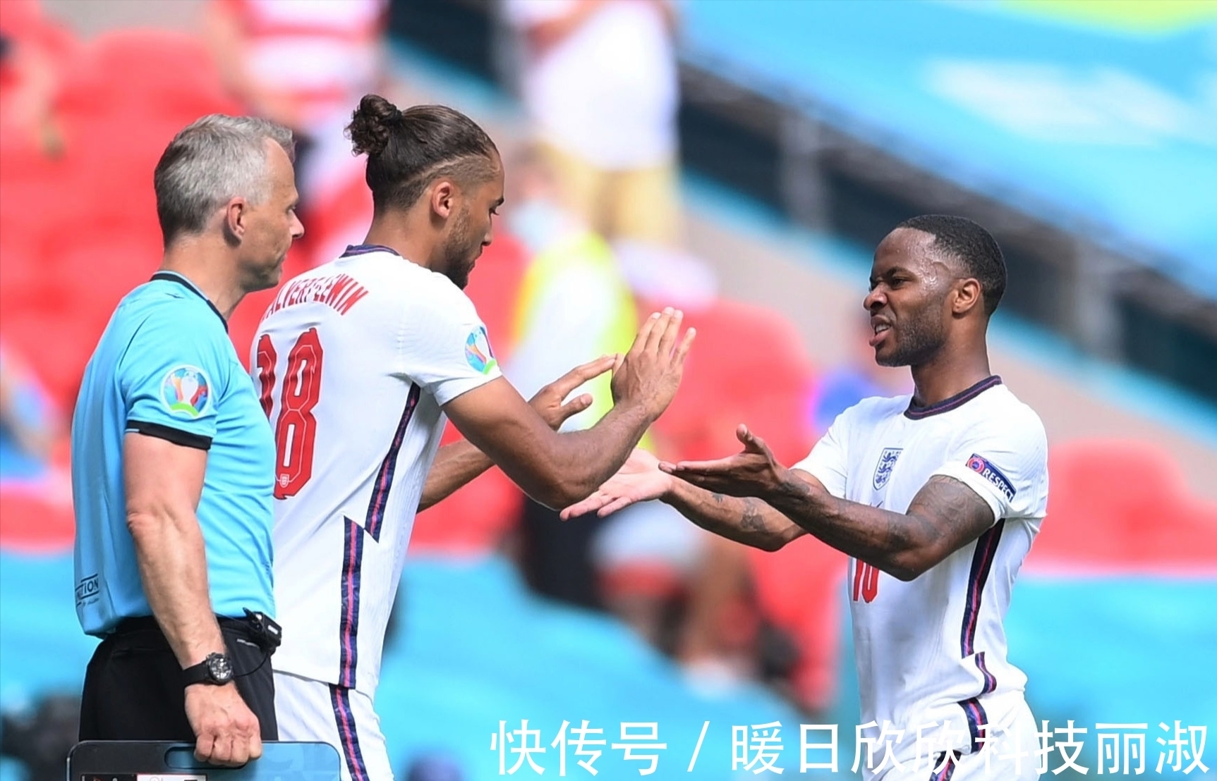 勒温|曼联夏窗想买埃弗顿锋霸！趁对手换帅挖角，可接班卡瓦尼搭配桑乔