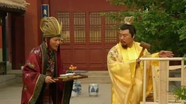 官员|明朝官员欠债,无力偿还,九岁儿子用了一个方法,三天还清