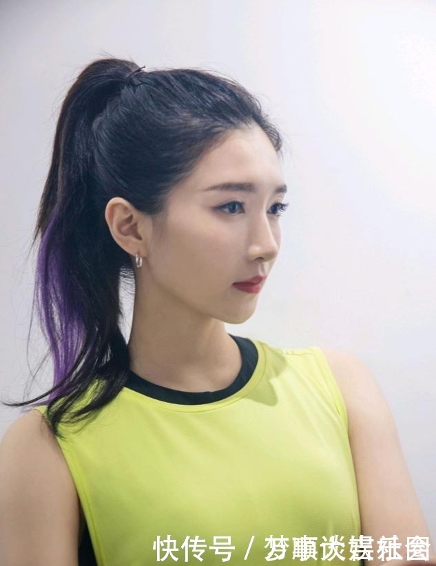 女人扎马尾时,尽量少犯这3个“错误”,看着老气还会加快掉发