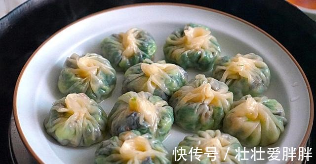 青菜|三伏天,这包子味道太香了,皮薄馅多又营养,一口一个真解馋!
