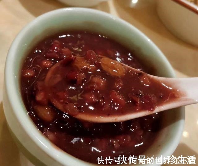 咸菜|早上要拒绝的4种早餐，尤其是最后一个，吃多了比喝酒还“伤胃”