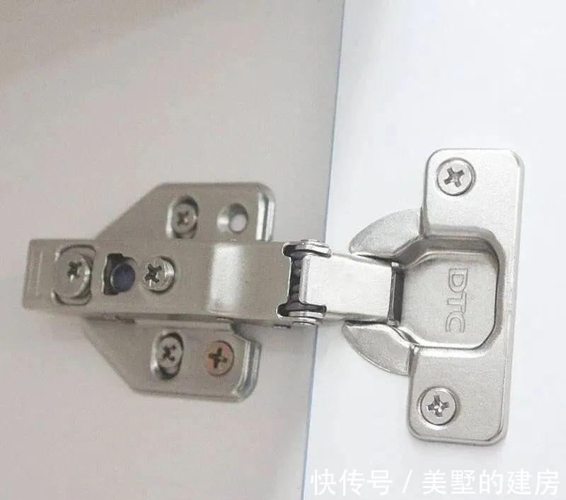 实景|定制衣柜这样布局,人性化科学分区,给你一份实景案例+结构图