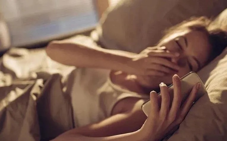 老年性痴呆|双腿难受,彻夜难眠,六种方法来帮你!