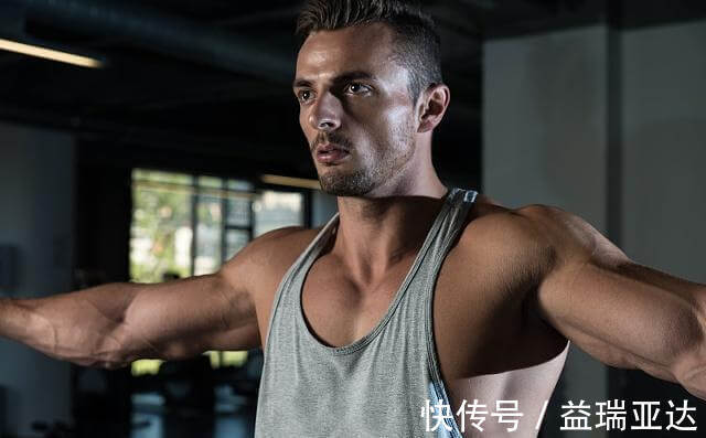 行为|加速男性衰老的四个行为,吸烟喝酒未上榜,榜首可能多数男性在做