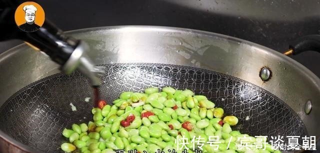 祖传腌黄瓜做法，一次腌20斤不够吃，脆嫩爽口，放一年不会坏