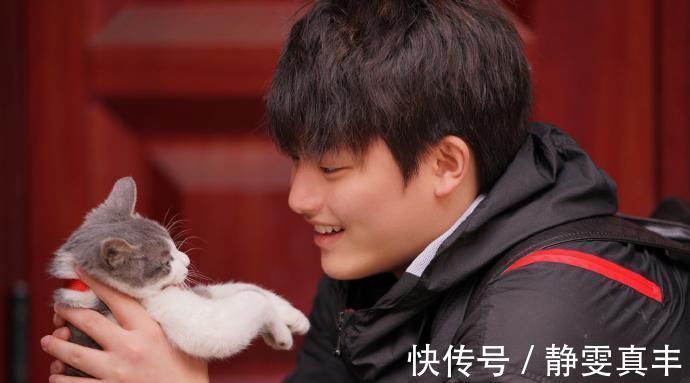 資源|中國(guó)好聲音學(xué)員資源對(duì)比:?jiǎn)我兰內(nèi)骈_(kāi)花,有人接商演有人只能曬吃喝