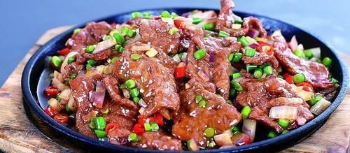 味道鲜美的几道家常菜,荤素搭配,好吃不腻,在家也能轻松当大厨