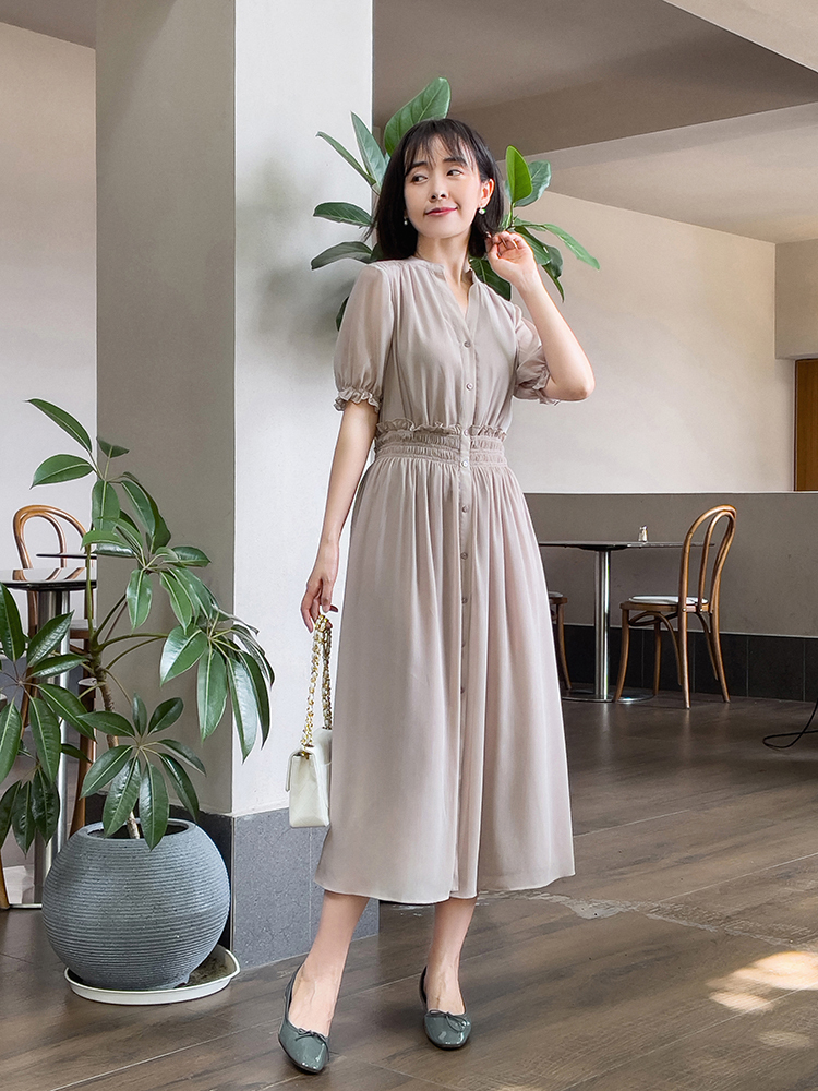 知性|简约利落的通勤穿搭示范,雪纺衬衫配半身裙温柔简约,知性大方