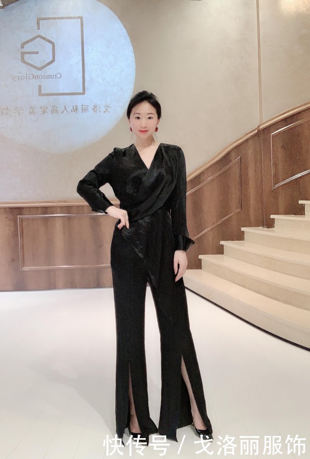 别老那么穿了,又没气质又显老,教你怎么穿搭能40岁变20岁,让别人猜不透你的年纪