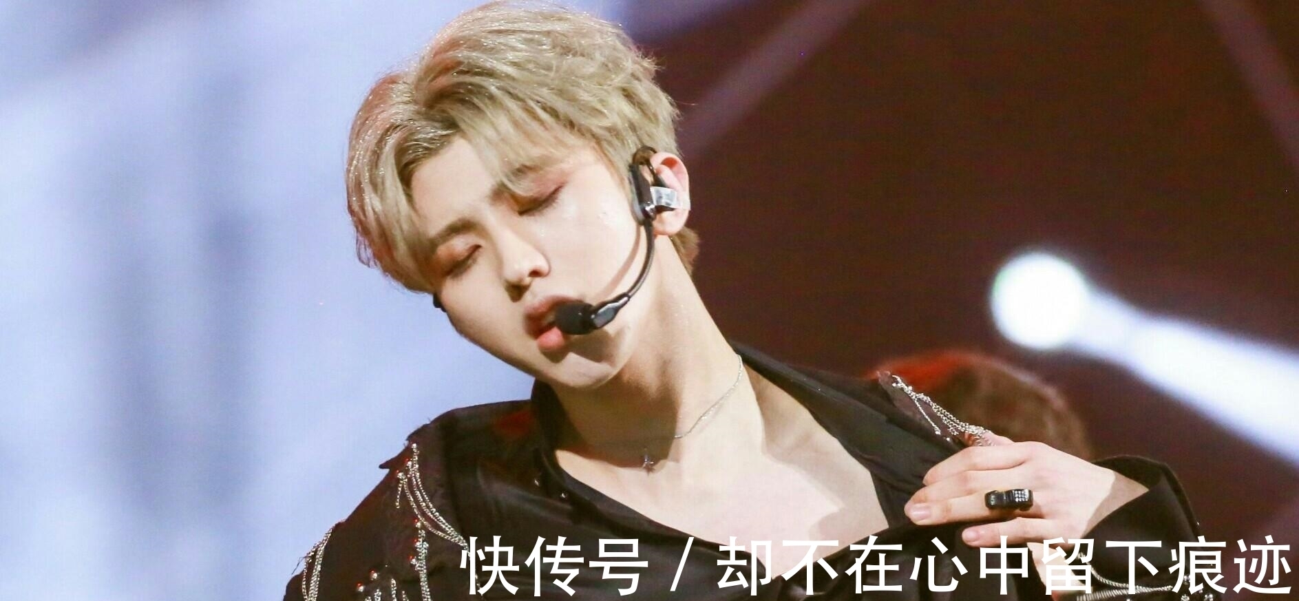 公益事业|蔡徐坤17岁旧照流出引热议,原生态五官曝光,颜值是认真的吗?