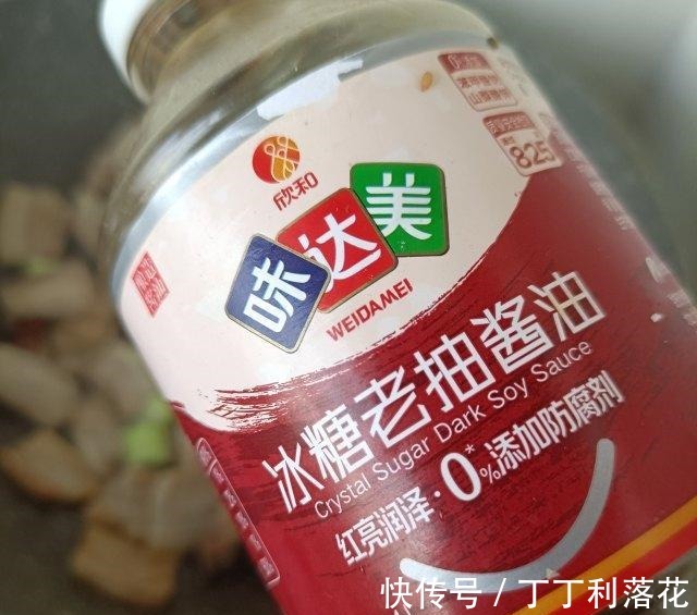 泡椒|酸包菜烧肉片,香而不腻,解馋下饭!