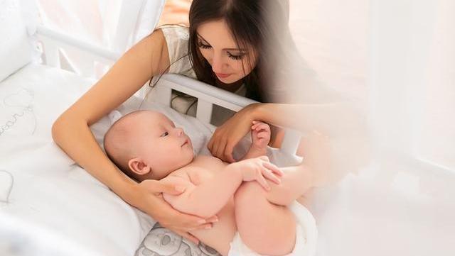 出嫁|女儿出嫁后真不能在娘家坐月子吗这些常识给你答案,可别选错了