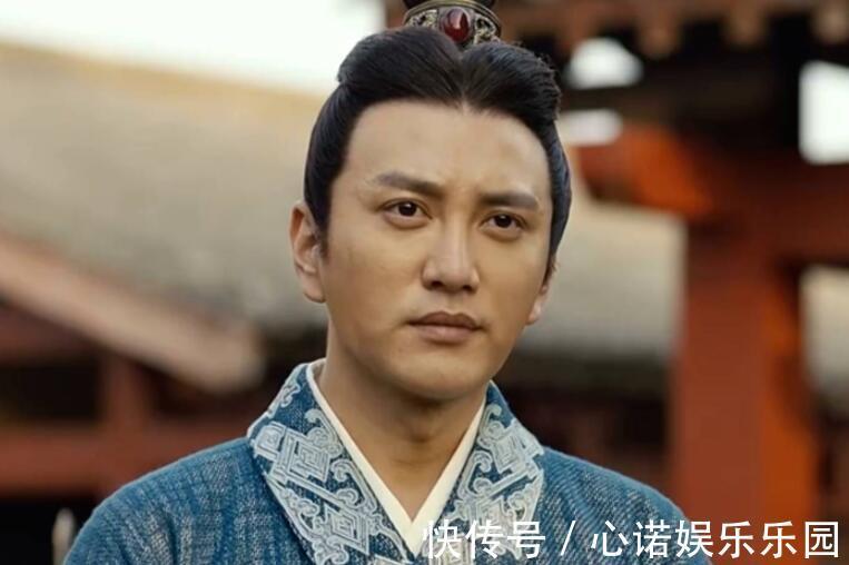 上联@才女出上联:“四口围犬终成器,口多犬少”,乞丐对出经典下联