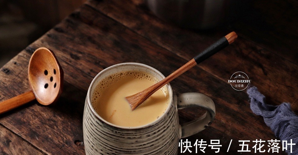 红薯淀粉|女朋友要喝秋天的第一杯奶茶,还要是我亲手做的,这就安排!