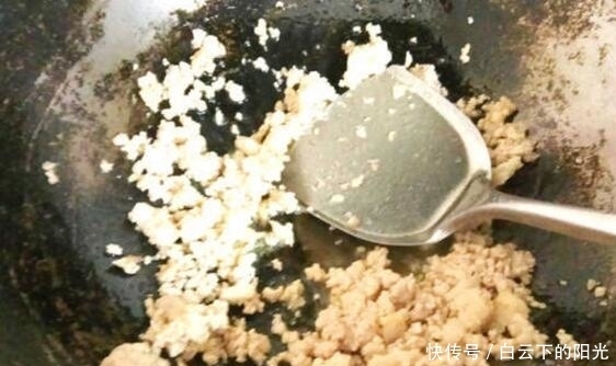 1小勺|豆腐别再炒了,这样蒸着吃营养翻倍,更嫩更好吃,做法超简单