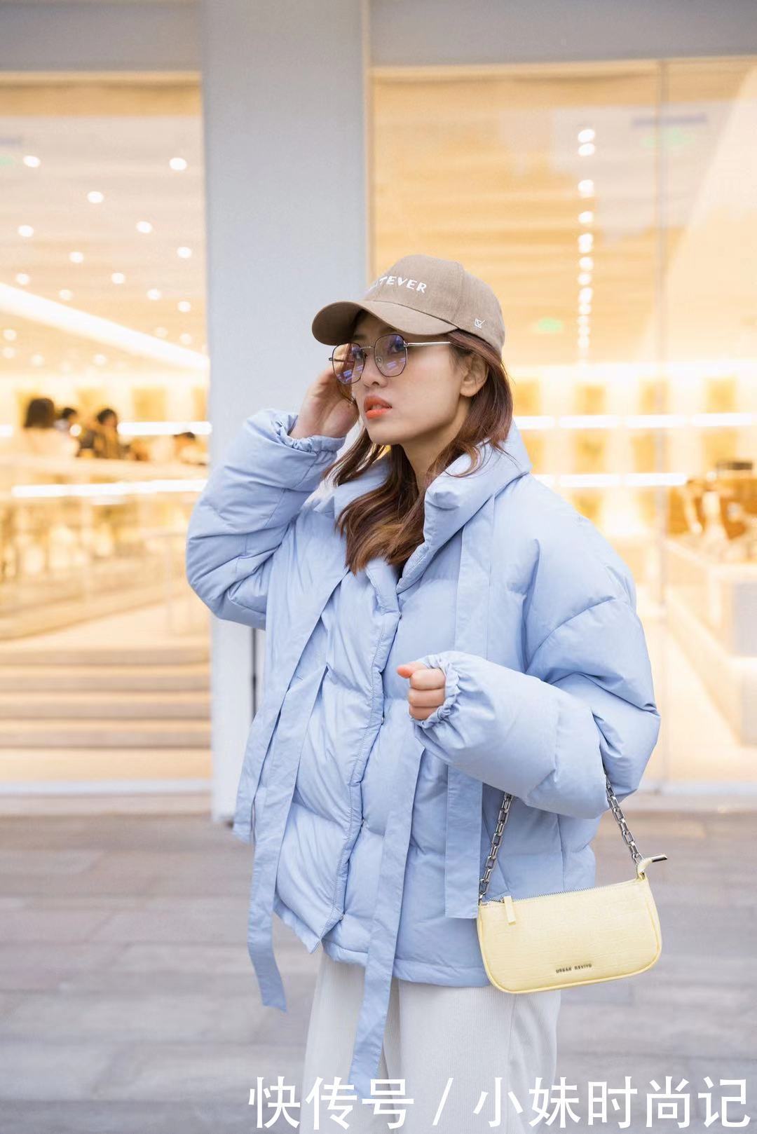 清爽又有气质的穿搭可以学起来喽, 这一身造型很有气质