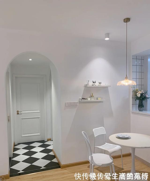 吊顶|越来越多人不吊顶,不做背景墙,看看她家,明亮宽敞,以后照着装