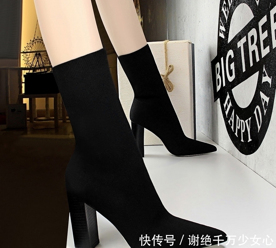 舒适|发现有一种美叫:“高跟鞋+裤袜,31-55岁穿,堪称倾国倾城
