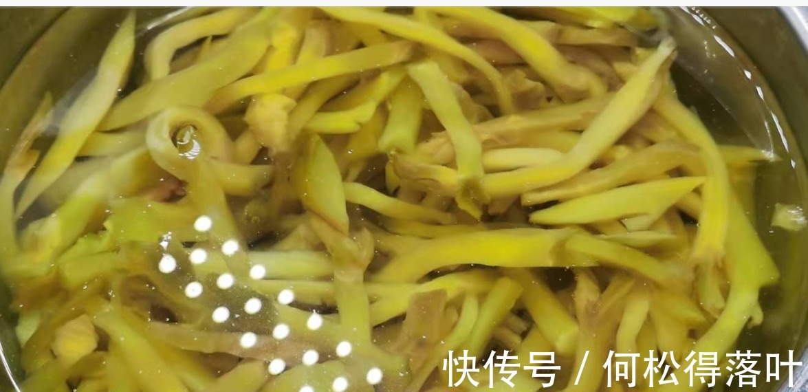 榨菜炒肉丝|榨菜炒肉丝的经典做法,色香味俱全,这就是干饭人的下饭菜!