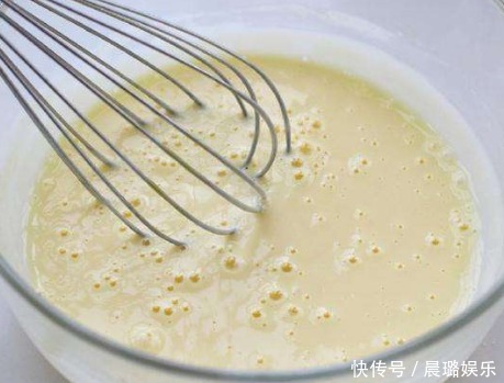 玉米面粗粮饼怎么做才好吃?掌握3点,松软香滑,快手营养早餐