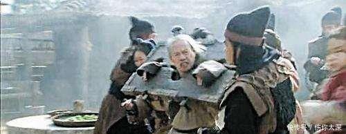 爱吃饺子|刘邦当皇帝后,下旨给父亲准备一“美食”,吃后刘太公连忙求饶!