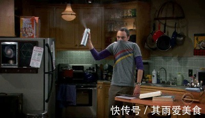 熟悉的味道|当女神脱下球鞋后，原来气味也会那样的酸爽