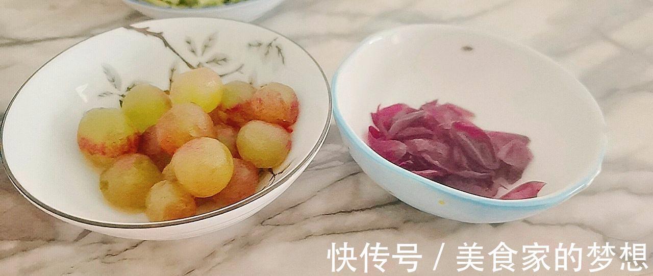 西米|饮品，还是自制的好喝，想要清凉一下？来一份欢乐西米葡萄饮吧