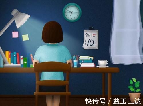 女孩|11岁女孩开学前疯狂补作业，妈妈边录边笑，网友的评论出奇一致