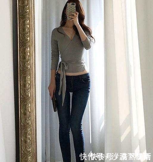 时尚|紧身裤很衬托气质美,时尚女人更加的深入人心!