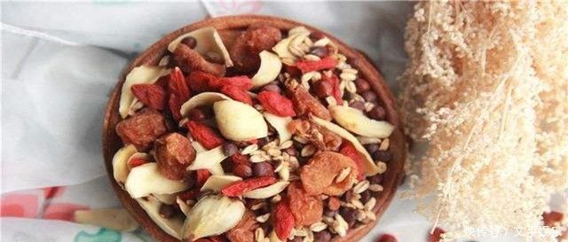 黄圆媛讲食疗宝宝咳嗽时间久的食疗方法,宝妈都给吃对了吗