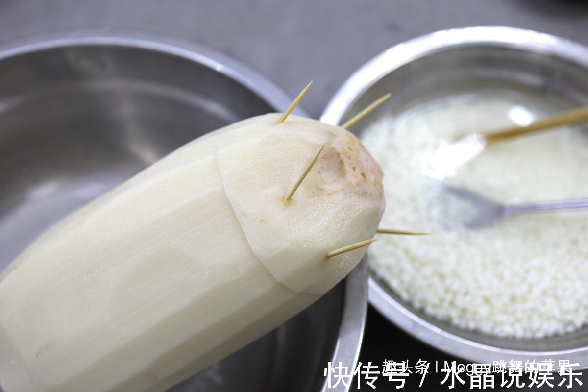 很多女人都爱吃的一道菜，和红糖同炖很抢手，经常吃能排污补元气