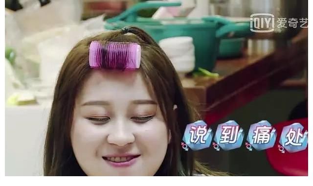 “胖虎”高秋梓成团宠,与王彦霖互怼不停,被金星4字怼成表情包