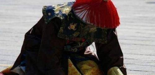  出售|清政府最荒唐的行为，将官位明码标价出售，美名其曰：治国之道