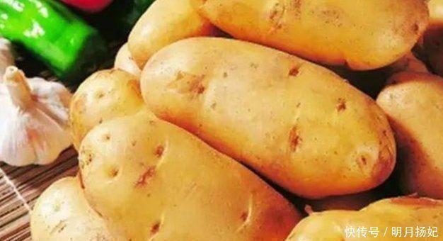 土豆|提个醒炒土豆是别放“此物”,吃了等于没病找病,了解一下