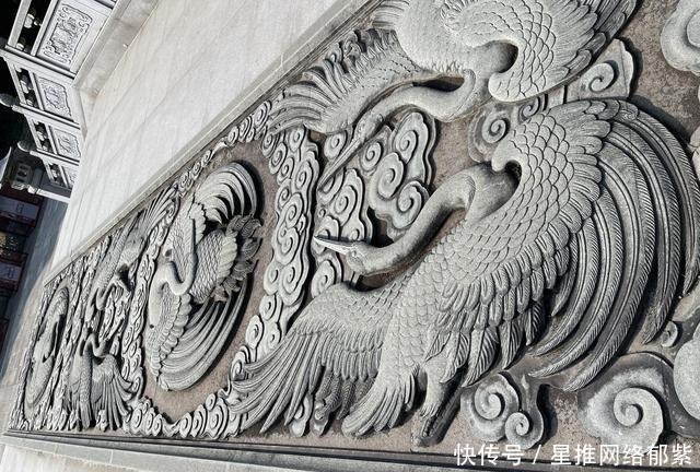 小镇|琼楼玉宇衢江边:相遇暖冬下的龙游红木小镇