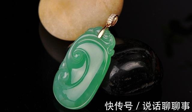 k金 哪些珠宝首饰适合「沉浸式」洗澡可别戴错了!